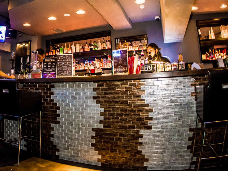 渋谷 シーシャ バー OAK BAR SHIBUYA - オークバー | 東京 渋谷 宇田川町 センター街のラグジュアリー シーシャ DJ MUSIC BAR