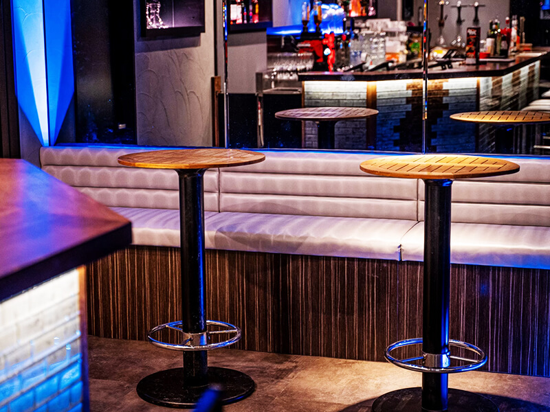 渋谷 シーシャ バー OAK BAR SHIBUYA - オークバー | 東京 渋谷 宇田川町 センター街のラグジュアリー シーシャ DJ MUSIC BAR